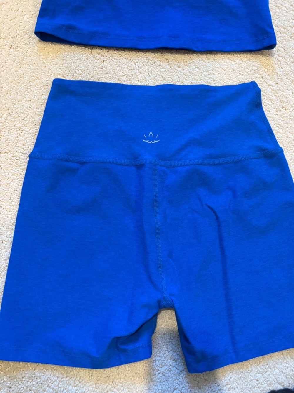 Beyond Yoga Set - Picture 2 of 5
